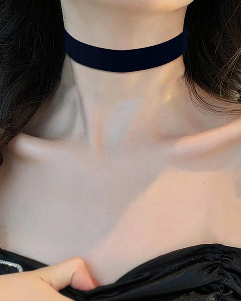 Black Velvet Choker