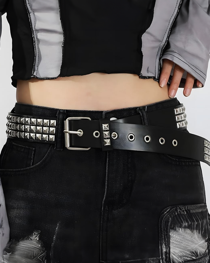 Pyramid Studded Belt