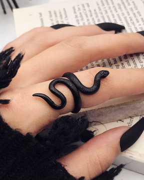 Black Snake Ring