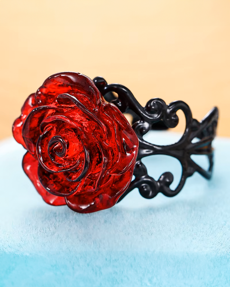 Red Rose Ring