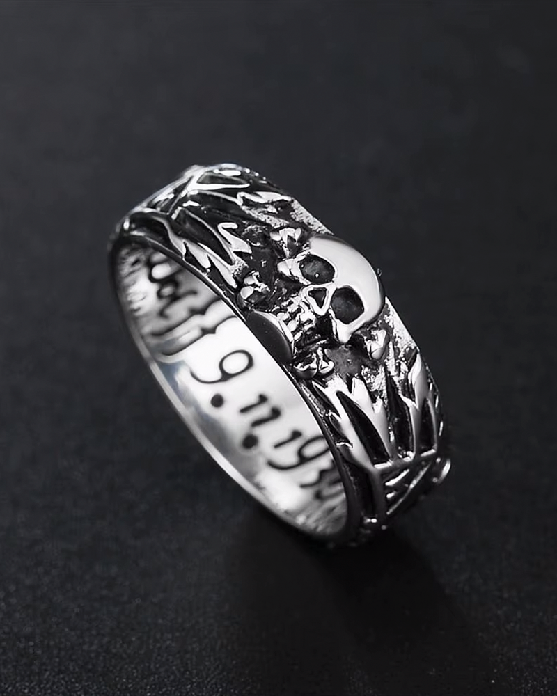 Gothic Skull Ring